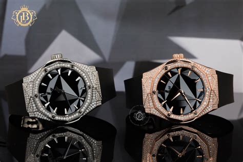 giá đồng hồ hublot 2022.